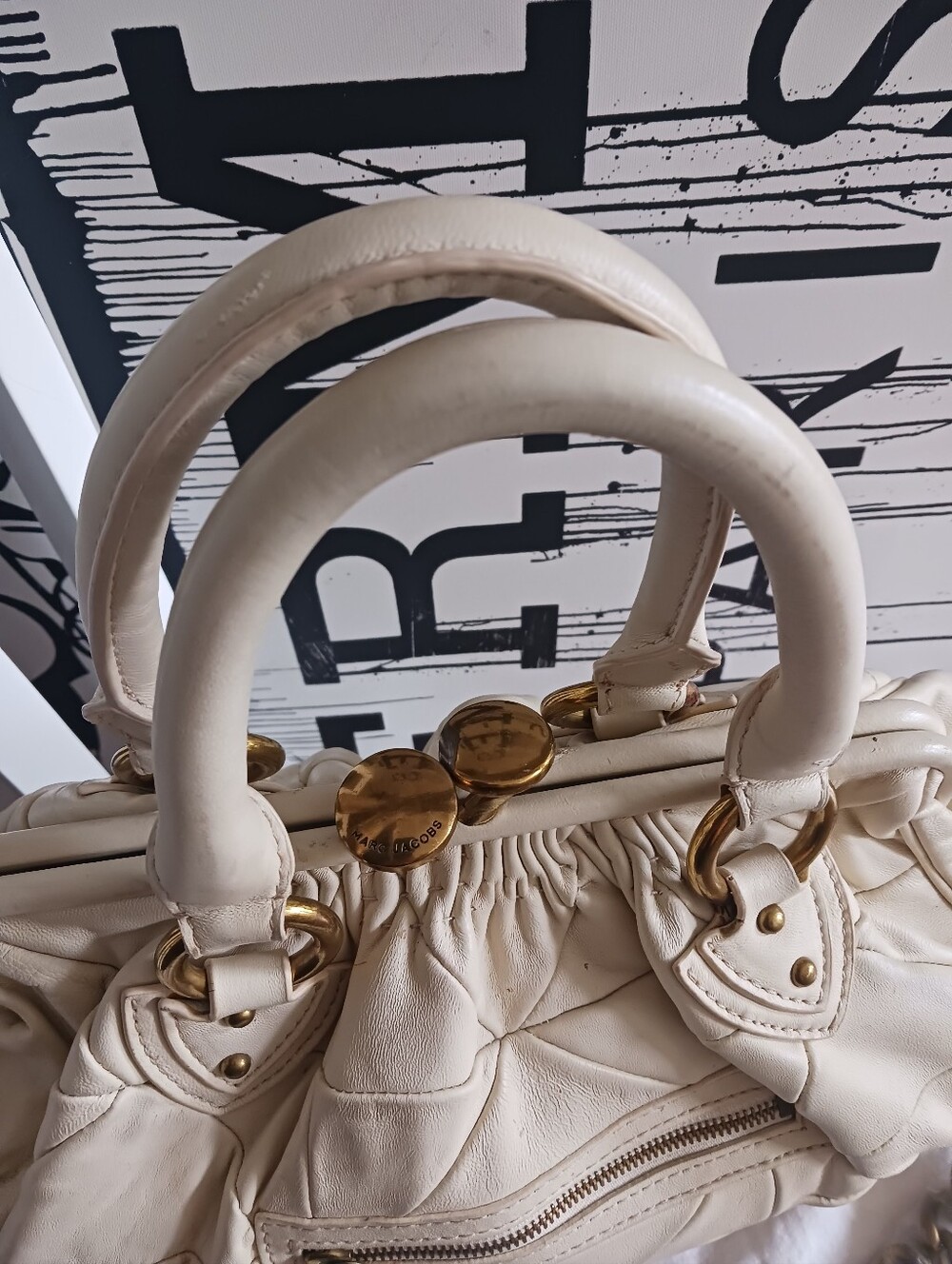 Marc Jacobs Stam Ivory Quilted Leather Satchel with Gold Hardware + Dust Bag - Picture 3 of 16